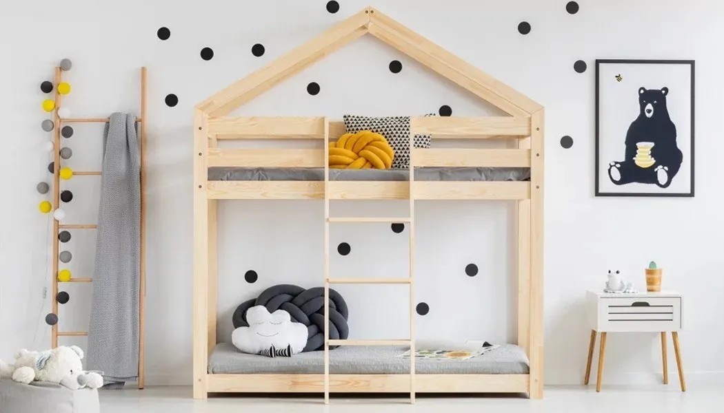 Jak stworzyć wygodne miejsce do snu dla dziecka w małym pokoju? Wybierz odpowiednie łóżko